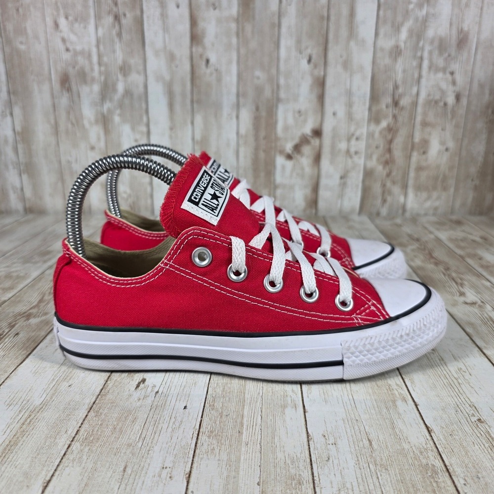 Converse All Star Chuck Taylor Red Canvas Sneakers Shoes Casual Size 5.5